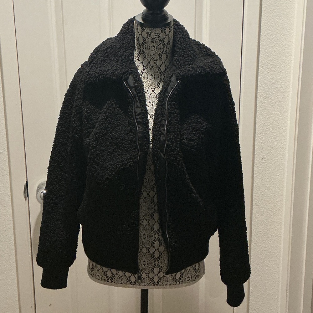 BR Black Sherpa Zip-Front Jacket EUC